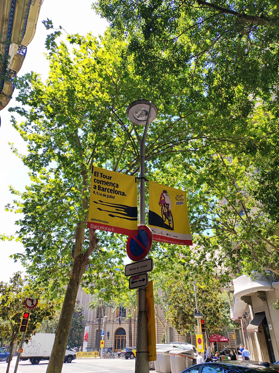 oriolroigc's tweet photo. El Tour comença a BarceÍona.
La Ç i la L unides visualment en una Í amb accent! 

🤦‍♂️

@etfelicitofill @enricjardi https://t.co/ZeM1spGAKi