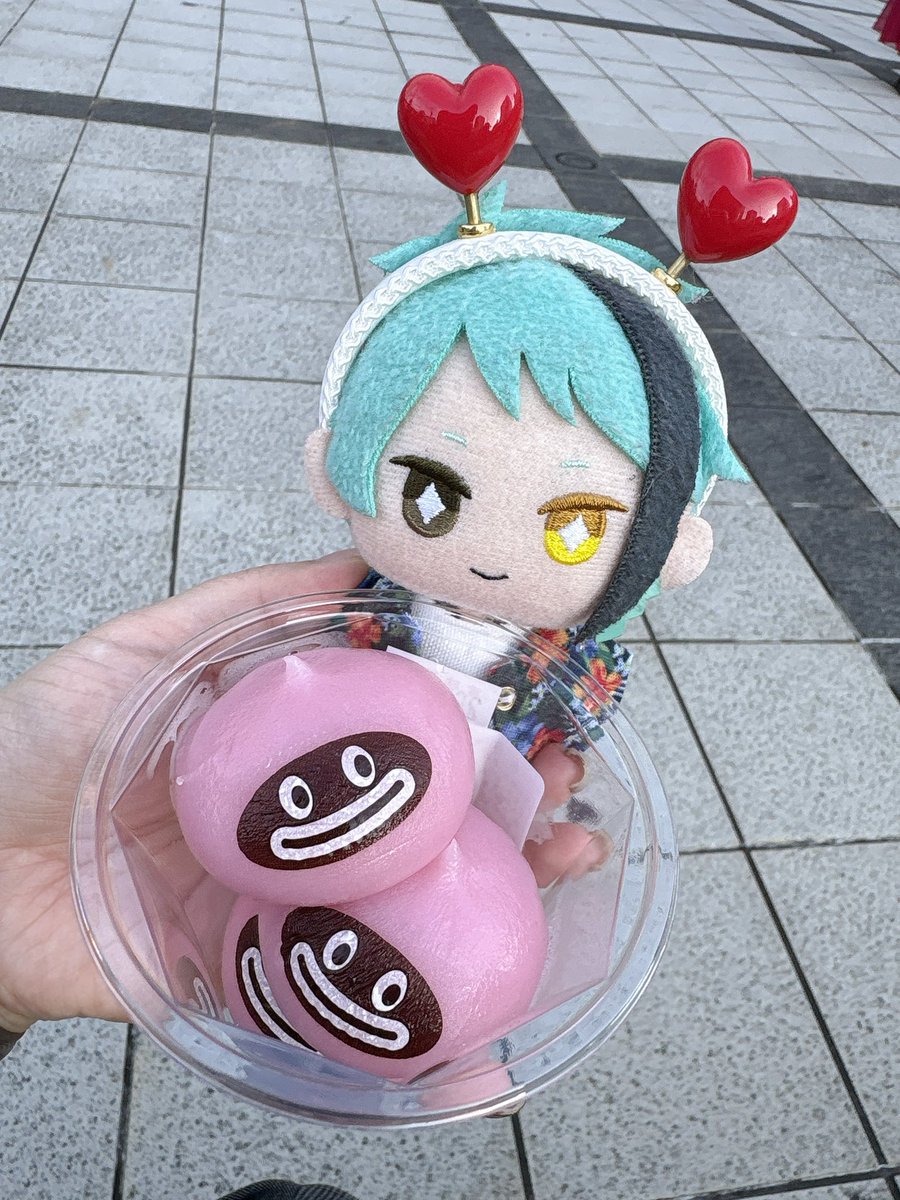 sponge_myv's tweet photo. うなもさん…それはちんあなごです https://t.co/jIDDK6ETJr