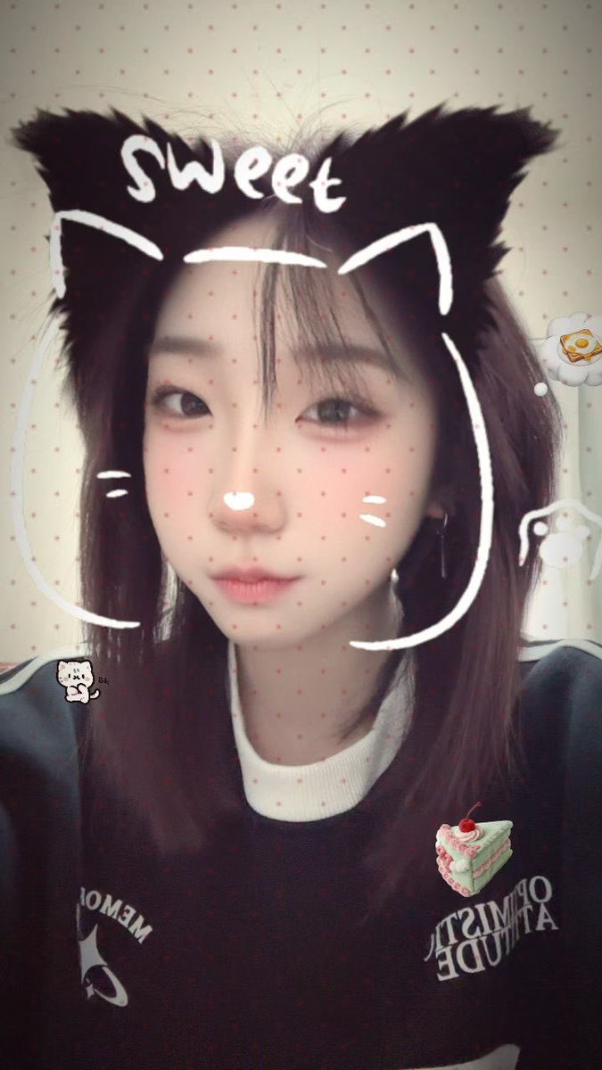 senarko6's tweet photo. 哥哥掐我脖子🥺 https://t.co/4BUSkEv8WC
