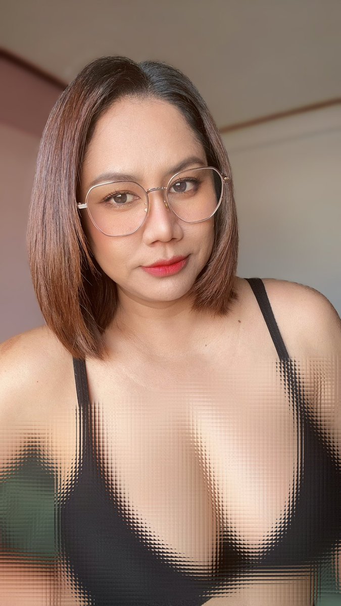 guccccccg374's tweet photo. มีใครเห็นรูปนี้บ้าง ทำไมมันเงียบจังเลย https://t.co/gLt7p7uEOR