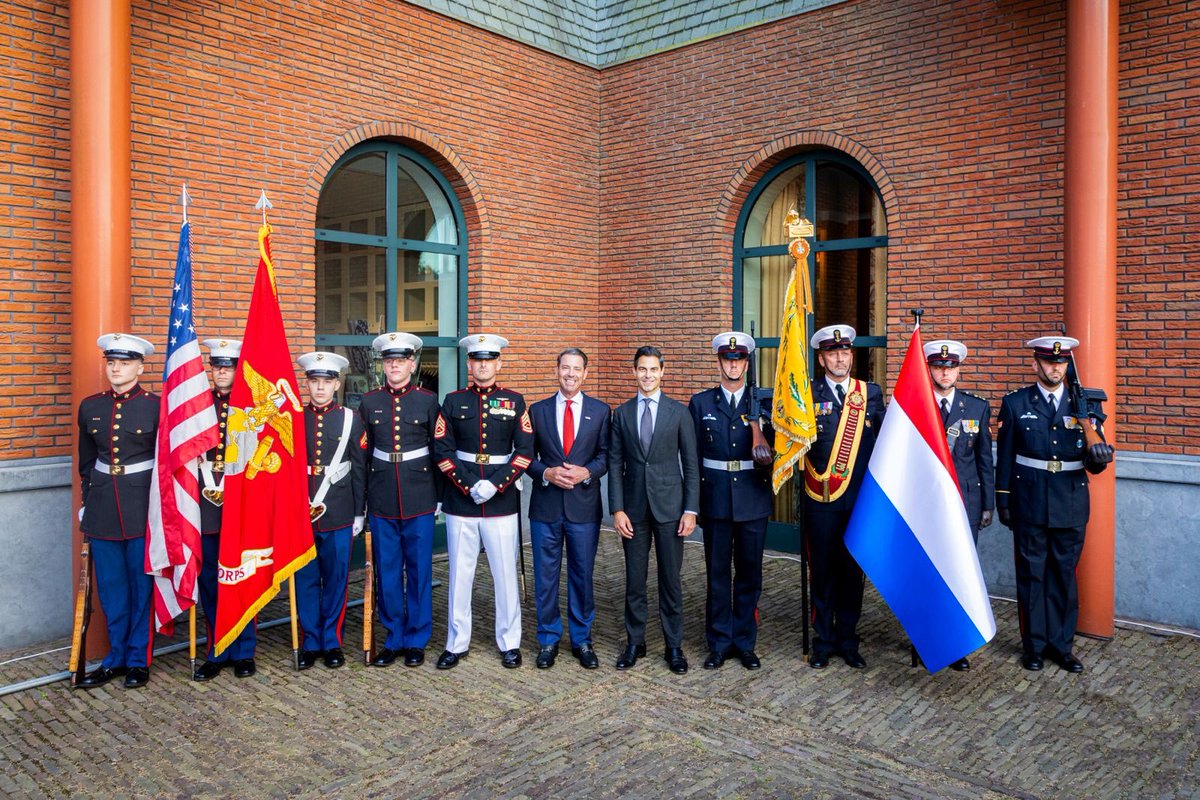 usambnl tweet picture