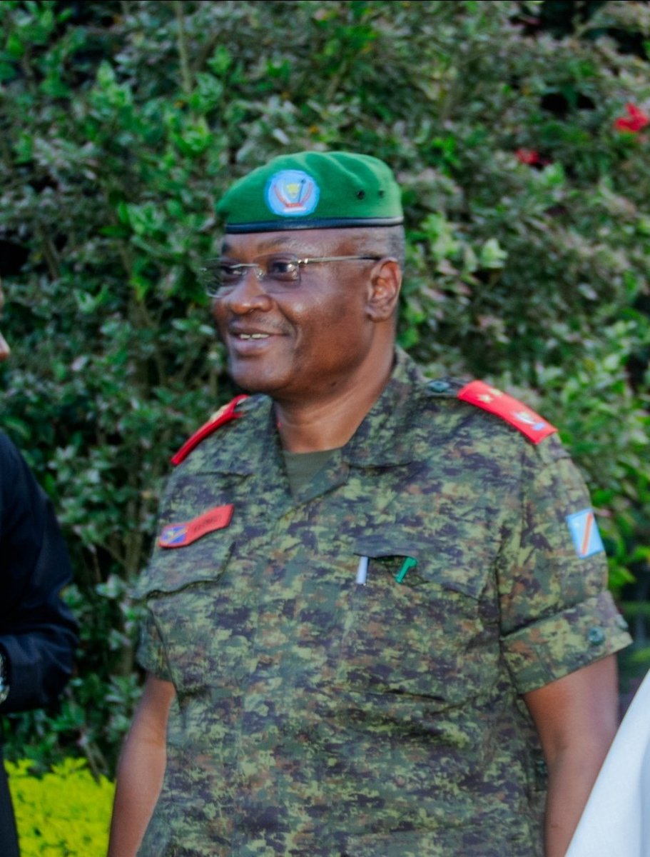 UkeloJosh's tweet photo. 🚨#Ituri |Le gouverneur militaire dément formellement avoir mandaté une quelconque personne pour solliciter de l'argent, des avantages financiers ou toute autre contribution en son nom auprès des institutions publiques, des entreprises privées ou des opérateurs économiques.#ituri https://t.co/E3MoY41MyT