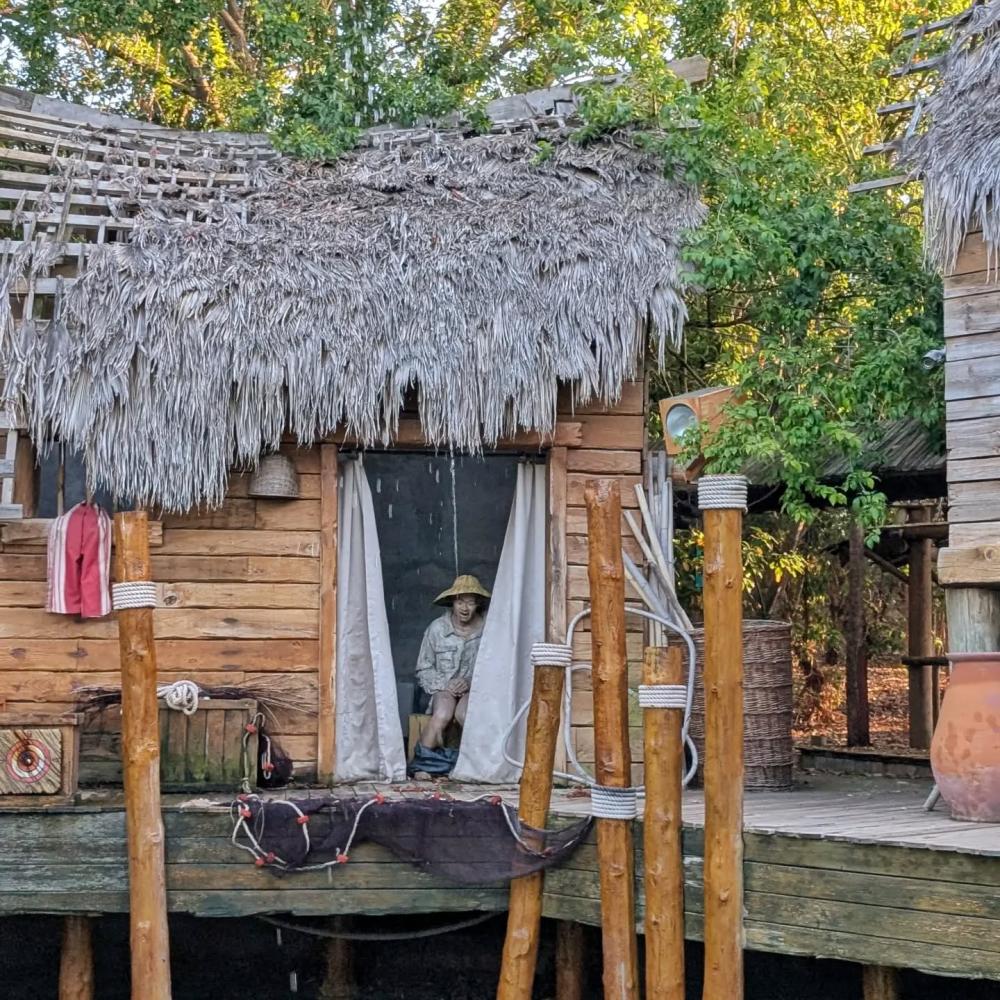 pafans's tweet photo. Se ha reactivado este "curioso" efecto de agua en Angkor de PortAventura 🚽💦 https://t.co/X7yHX6bgLN
