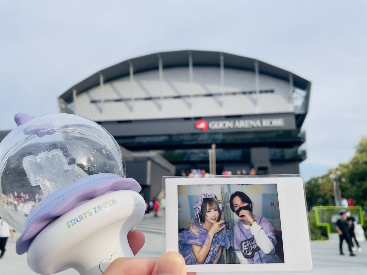 Ryosaaaaaaan's tweet photo. るなぴ誕生日おめでとう💜🧸☪
紅白落選の涙を流しながらのライブ映像を観てからファンになったけど、いつも楽しくはちゃめちゃなるなぴのおかげで毎日楽しいです。
るなぴの誕生日にライブに行けて幸せだっぴ

#仲川瑠夏
#仲川瑠夏生誕祭2026
#やっぴーばーすでー
#FRUITSZIPPER
#ふるっぱー https://t.co/SKE5CxfVzF