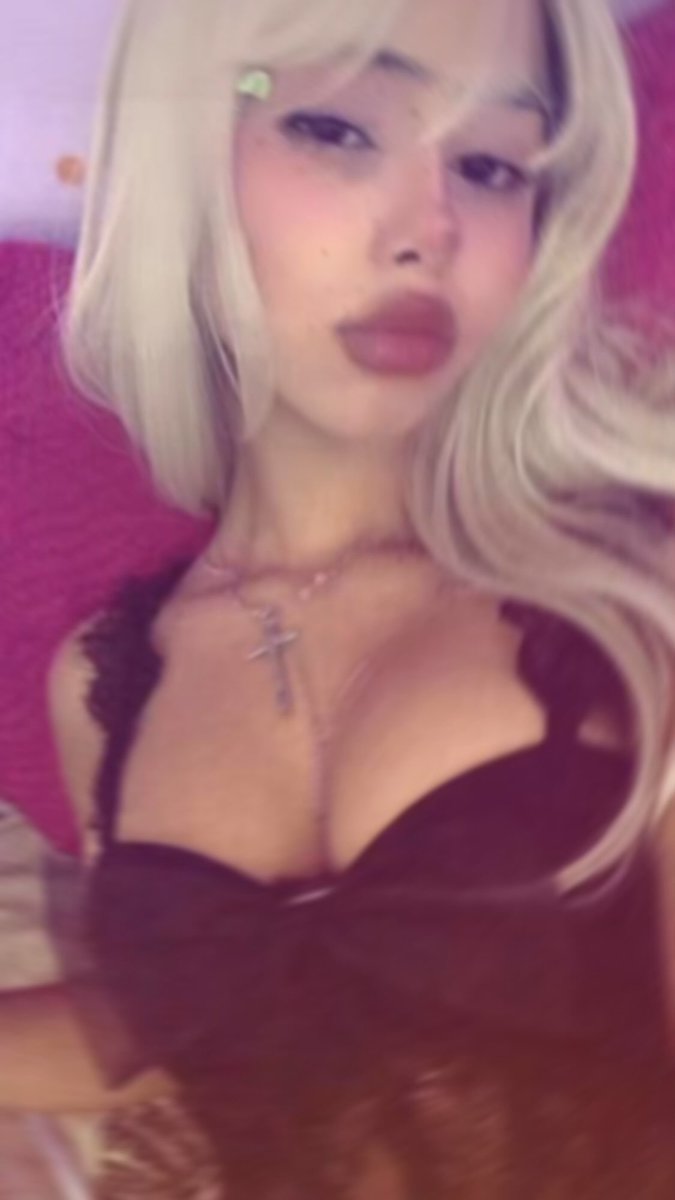 mimi tweet media