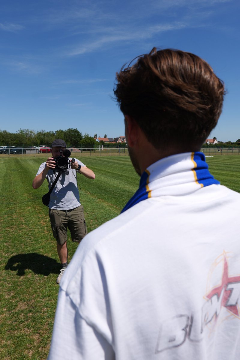 ColU_Official's tweet photo. Familiar face.

#ColU | #SignedBlueAndWhite https://t.co/xDrkrTz9vF