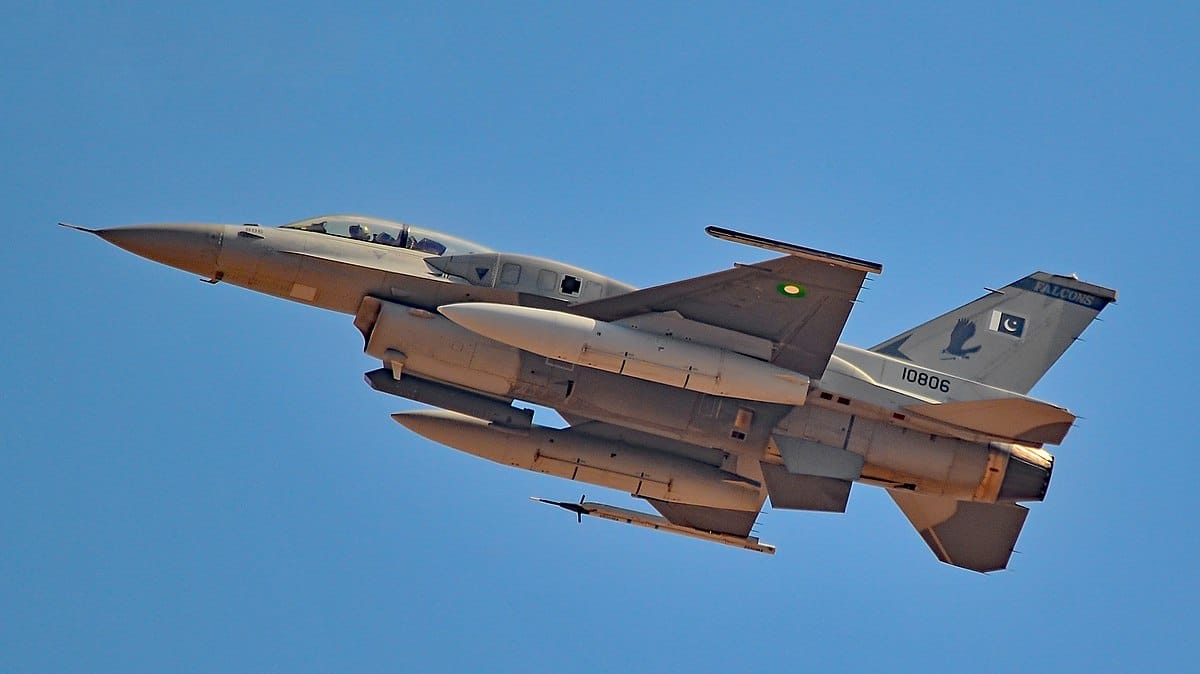 kaskaide1's tweet photo. 🇨🇳F-16 A/B/C/D (Upgraded)

PAF has around 62 Upgraded F-16 Varients.

Do you think it will make sense to Upgrade these further with V kits?

Personally i think getting any major upgrade if from PAF own Pocket doesn't make any sense.

Might as well get more J-10C or B-3?? https://t.co/o5Sh39Z2wS