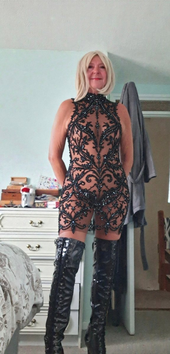 Stephanie19636's tweet photo. Good morning perverts  xx https://t.co/avIPHWpCnT