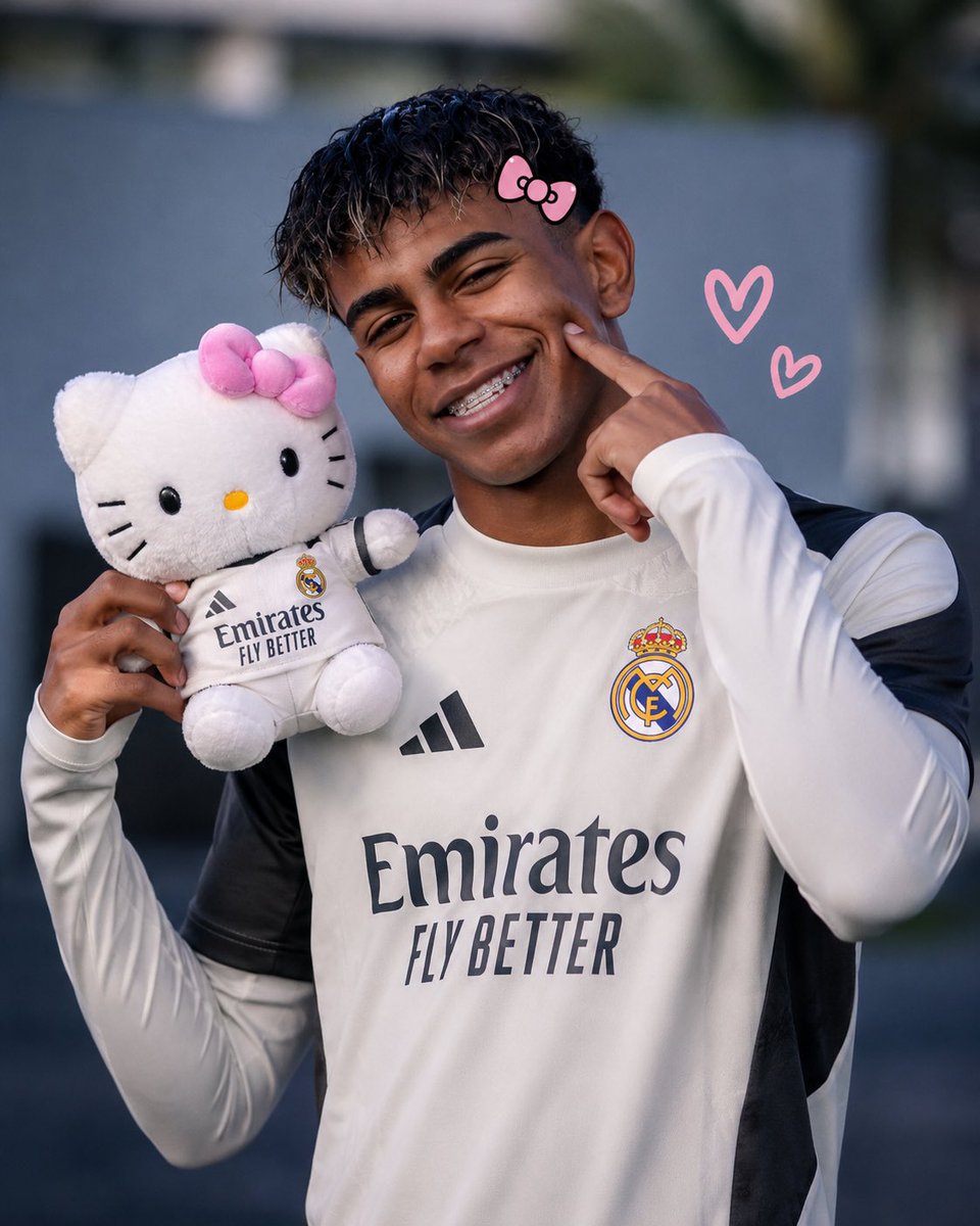 Lucas07LY's tweet photo. Colab we didn’t know we needed 🤍😍

#madridista #halamadrid https://t.co/M5gLN8hCAh