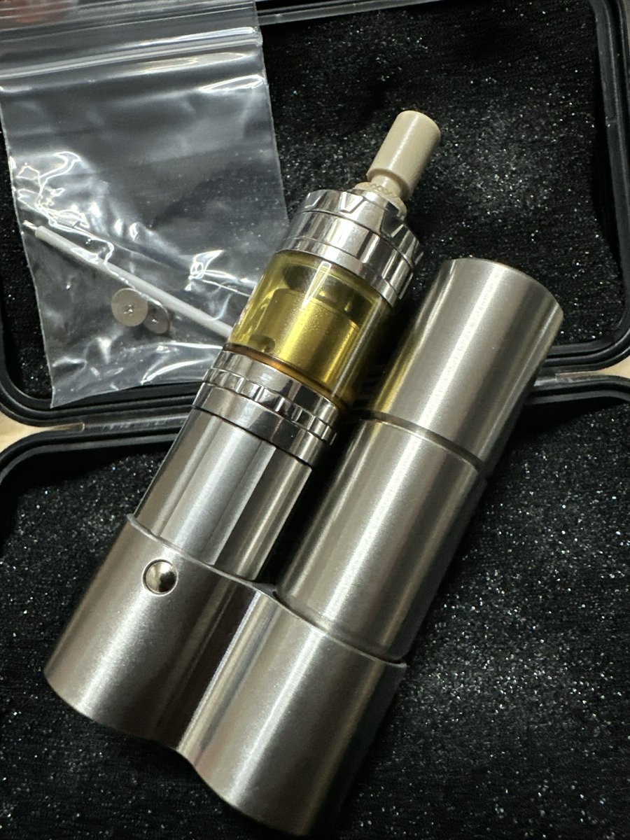 takureon1's tweet photo. ハッハーン。
#VAPE好きと繋がりたい #VAPE #VAPERさんのフォロー歓迎です https://t.co/LH1u8qRw0C