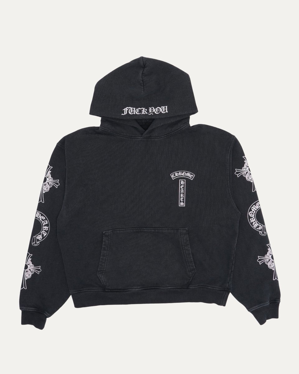 bbygrlracha's tweet photo. just realized chan probably posed like this to hide the giant “fuck you” on his chrome hearts hoodie. idk why but this makes the picture even more precious to me now. 😭 https://t.co/b8bqgGtota
