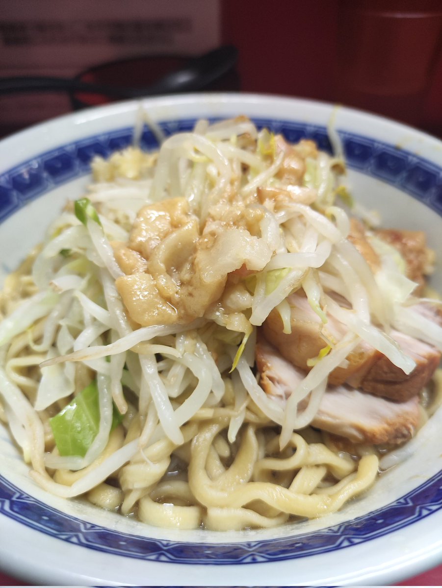 x_toru's tweet photo. っぱ！二郎は美味い！！！ https://t.co/P7aFMlNKpn