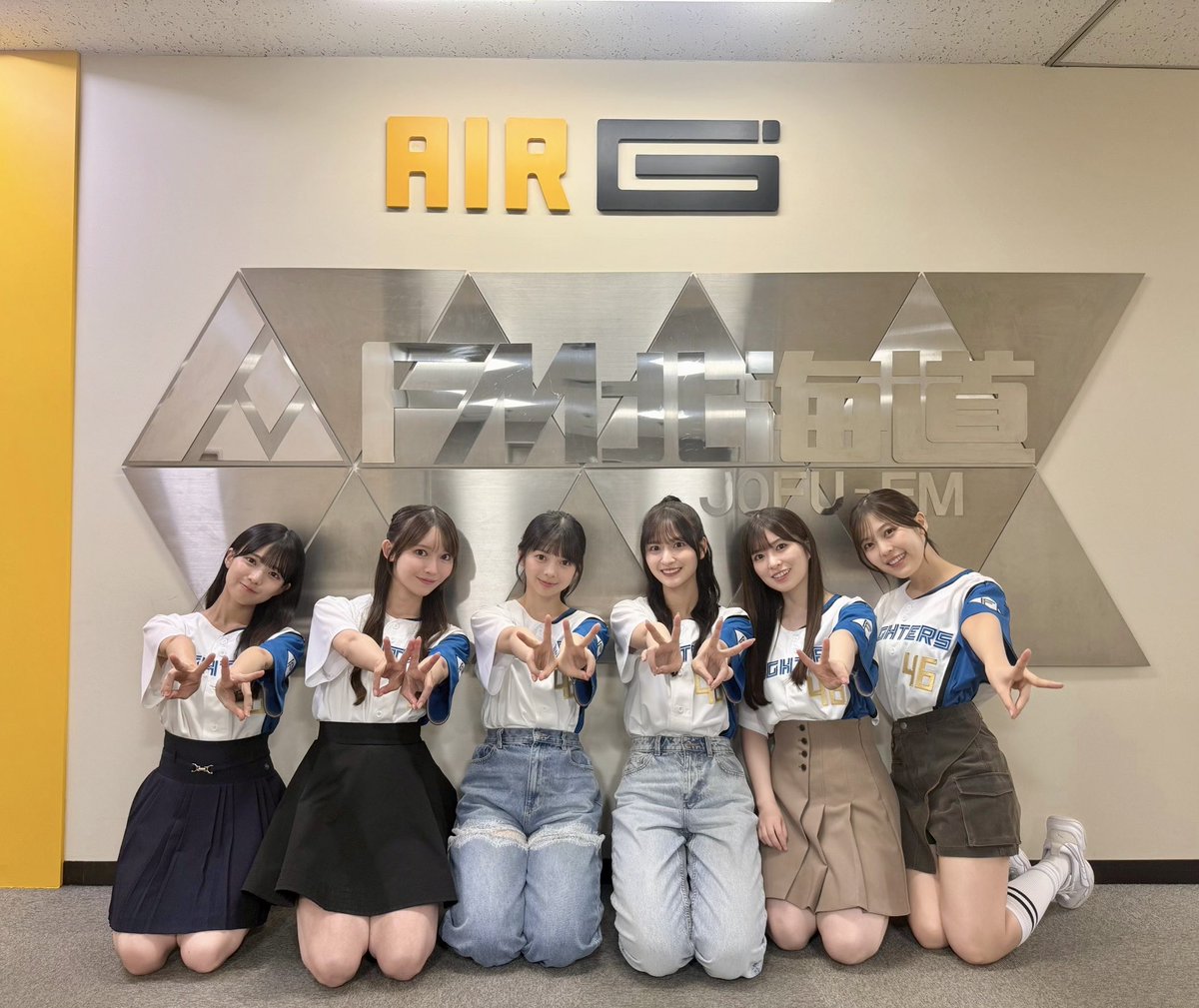 nogizaka46's tweet photo. 本日7月3日(金)18:00〜、AIR-G' FM北海道「#IMAREAL」に、乃木坂野球部が生出演します🏟️📣

皆さま、ぜひお聴きください🎧

https://t.co/XxvTapG2N7

#イマリアル
#乃木坂46
#乃木坂野球部 https://t.co/R2X2UAivnP