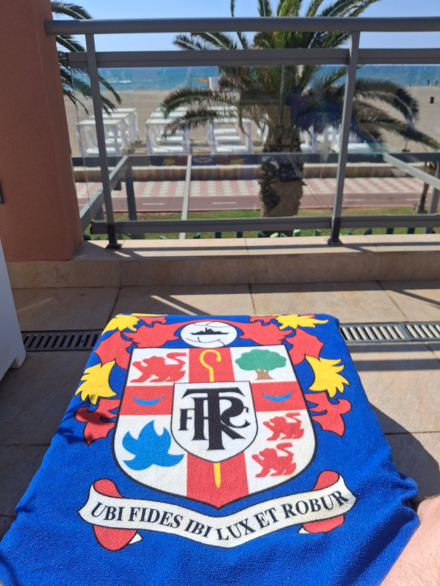 jamietrfc2's tweet photo. Representing the Whites from 🇪🇦🫡
Towel and Hat is out enjoying some 🇪🇦🇪🇦🇪🇦🌞🌞🌞🌴🌴🌴

@TranmereRovers #TRFC #SWA #Holiday https://t.co/voQDYs90sP
