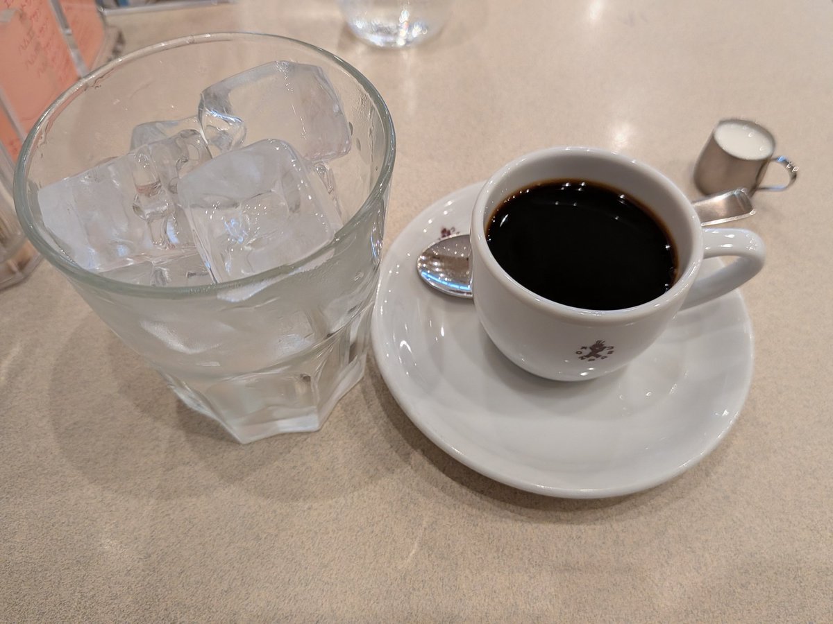 miyakh7's tweet photo. 飲み会待機。
コンパルのアイスコーヒー。 https://t.co/SoSDxNujYw