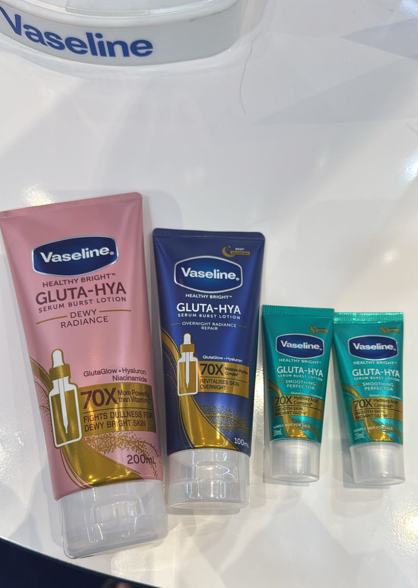 rlwjr09's tweet photo. ✨OPEN JASTIP JXB✨
Harga sudah termasuk fee jastip✅

BUNDLING VASELINE ONLY 80.000 
BUY 1 GET 3 FREE 

- VASELINE DEWY RADIANCE 200ML / VASELINE GLUTA HYA PRO AGE 330ML (1 PCS)
- VASELINE RANDOM VARIAN 100ML (1 PCS)
- ⁠VASELINE RANDOM VARIAN 20ML (2 PCS) https://t.co/9A0i65vfxX