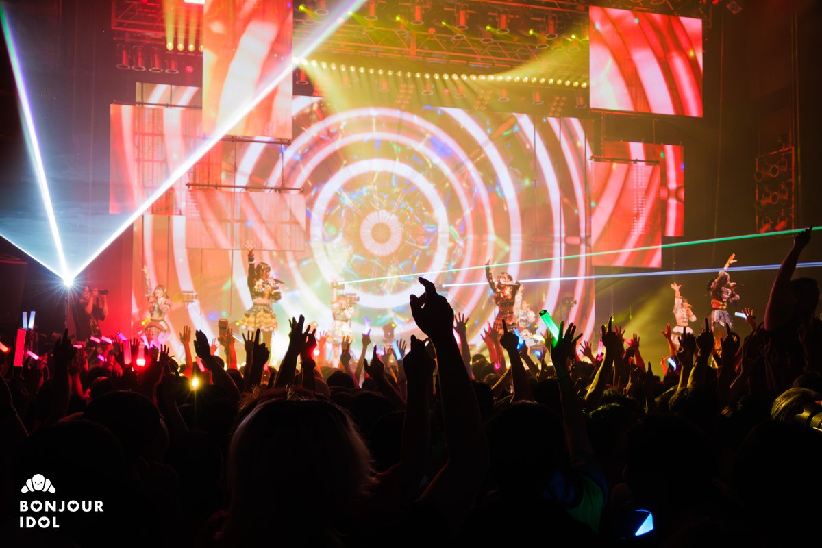 bonjour_idol's tweet photo. 【PHOTOS PREVIEW 3/4】

UtaGe! held their one-man live on June 22nd, and here is a sneak peek at some of our photos! Our full live-report and photo gallery are coming soon! 📸
6月22日に開催されたUtaGe!のワンマンライブの様子を、写真を交えて一足早くお届けします！詳細なライブレポートと全フォトギャラリーは近日公開予定です。お楽しみに！✨

@info_UtaGe 
#UtaGe #宴 #BonjourIdol