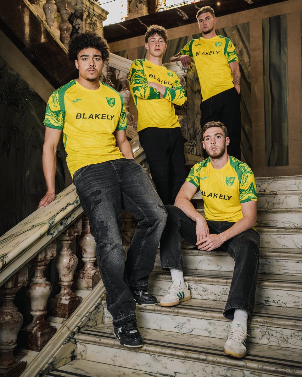 NorwichCityFC's tweet photo. 🧊😮‍💨 https://t.co/8oZeDVtWMB