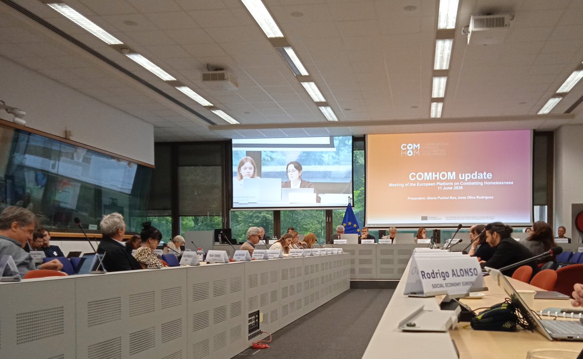 ESNsocial's tweet photo. 📊 Better data can support better homelessness policies. Discover how COMHOM contributed to key EU discussions at EPOCH &amp; the ISG. 

🔗Read more: https://t.co/ksdJDBxRYz https://t.co/yZphDo1seV