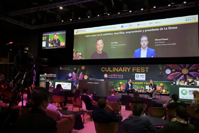 CoopsAgroAND's tweet photo. 👏.@autenticafest reúne en @fibesevilla a 12.000 profesionales y 400 firmas

🗓️La feria gourmet se celebrará los días 14 y 15 de septiembre 

📲https://t.co/Io47sgCxdp https://t.co/dBTIfOH3lz