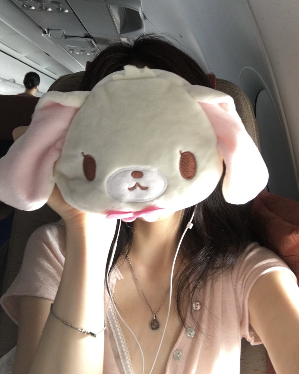 aupresol's tweet photo. 공항 잼컨 https://t.co/zYqYIZmQm6