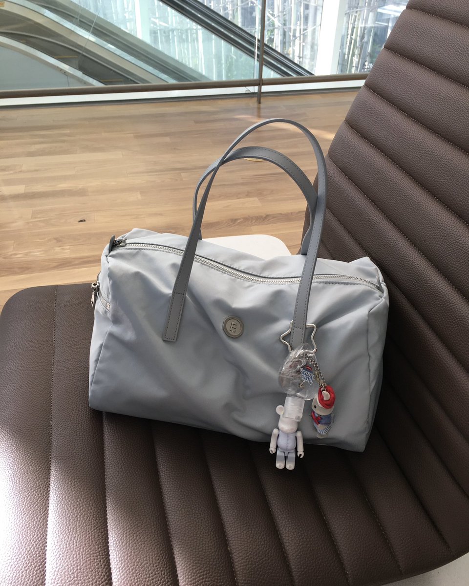 aupresol's tweet photo. 공항 잼컨 https://t.co/zYqYIZmQm6