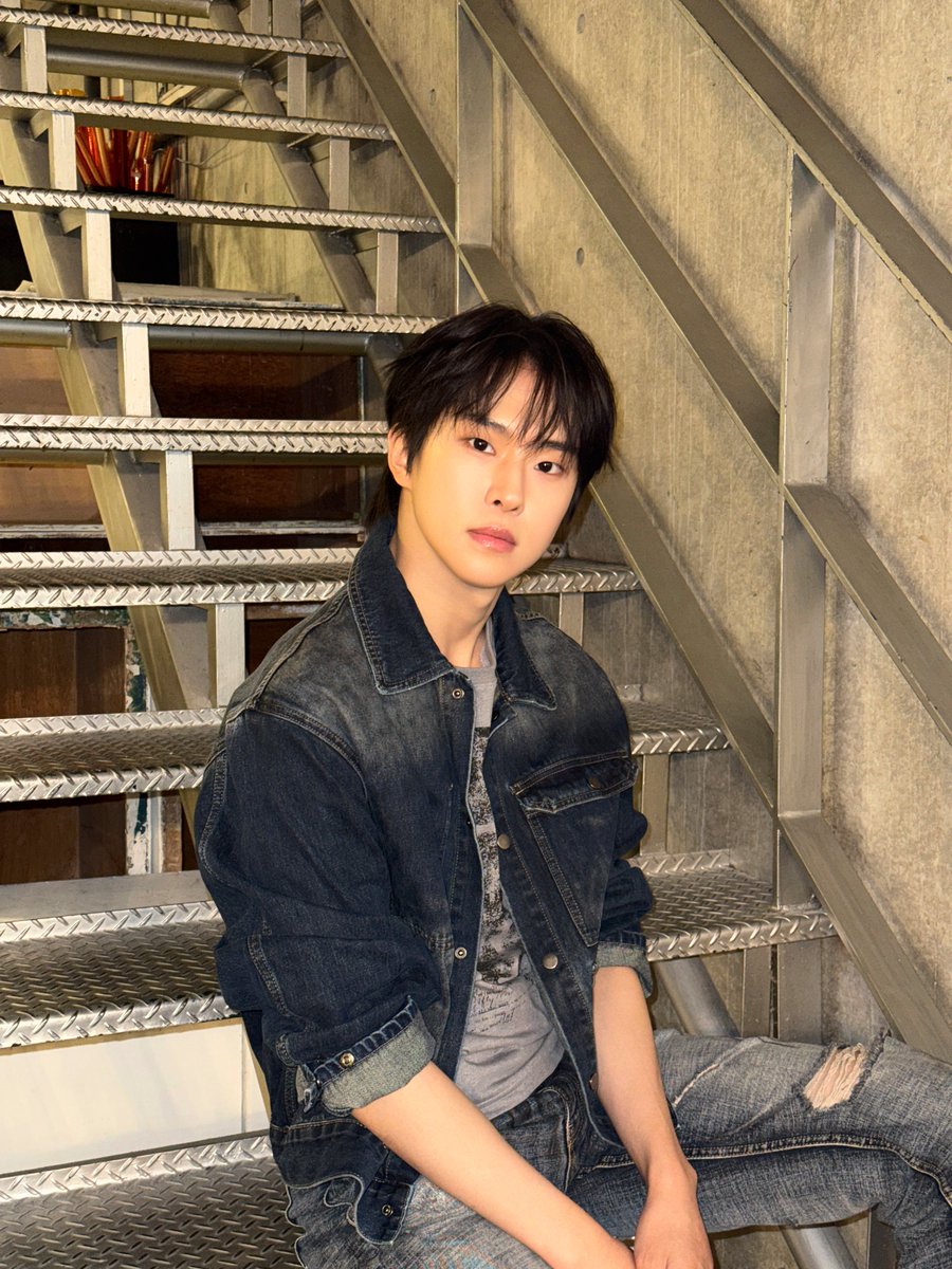 newbeat_jp's tweet photo. [ #1日1ミンソク ]

ダオン です💙

#ユアスカ #YourSkyJP
#NEWBEAT #뉴비트 #ニュービート
#MinseokPark #박민석 #パクミンソク https://t.co/llSym3RbHn