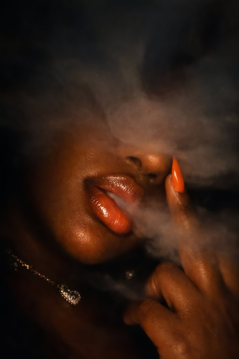 johncraig428's tweet photo. How do you rate female smokers? 👀 https://t.co/sQWVSari3H