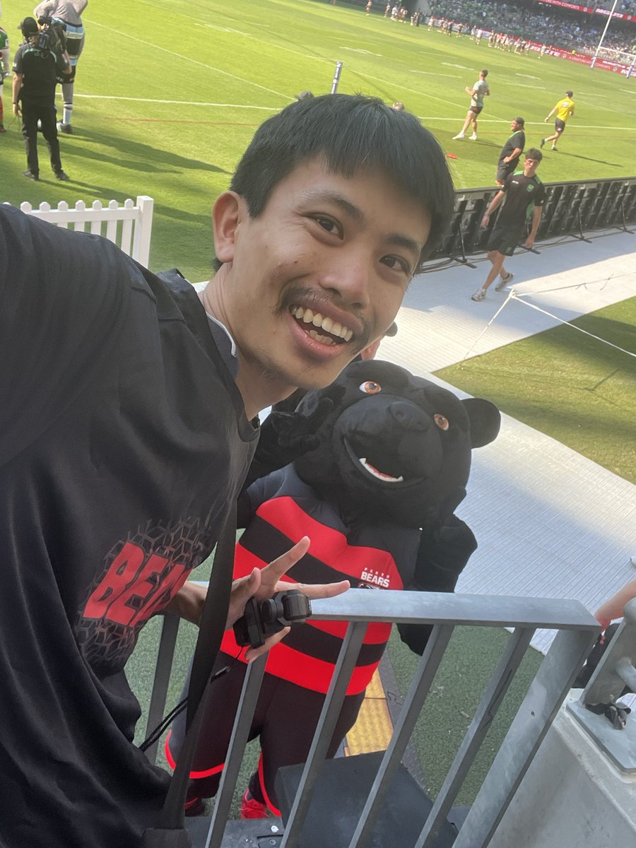 kevantan_11's tweet photo. Went to see Kodi the Bear from the Perth Bears for the first time
See full vid here: https://t.co/nrniAcg2E7
#NRL #NRL2026 #rugby #rugbyleague #NRLWA #PerthBears #NorthSydneyBears #westernreds #optusstadium #Perth #wa #mascot #mascots #nrlmascot #nrlmascot #kodi #KodiTheBear https://t.co/idF4jk2gIf