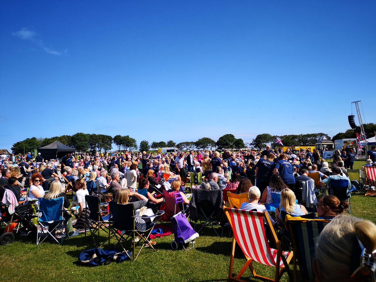 STynesideEvents's tweet photo. Spend a summer afternoon with us at South Shields seafront on Sunday 12 July:

🌊 Entertainment by the Sea: Amphitheatre &amp; Walkway,12noon – 3pm
🎵 Proms in the Park: Bents Park, 3 – 5pm 
🛍️ Seaside Market: Amphitheatre &amp; Walkway, 10am – 3pm

Find out more: https://t.co/QoOe28ABdo https://t.co/YvK1QBYpF6
