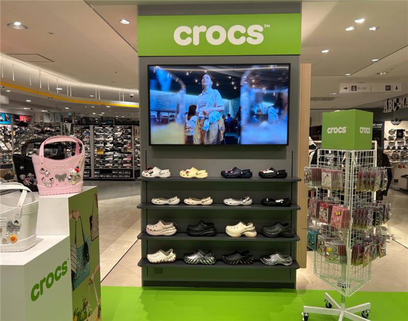 crocsJP tweet picture