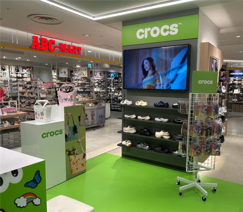 crocsJP tweet picture