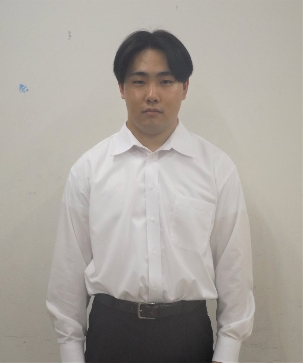tokyosportsmid's tweet photo. 【#岸和田競輪 】
４日に開幕する当地の #ミッドナイト競輪 では１２９期６人が本デビュー予定。その一人 #北宅柊麻 は「地元だし変なレースはできない」と〝初陣〟に加えてホームバンクとしての緊張もある様子。将来的には「先行で引っ張っていけるように」と目標を掲げる新星の第一歩に注目だ

👇レース情報👇
https://t.co/w76P63vtpT