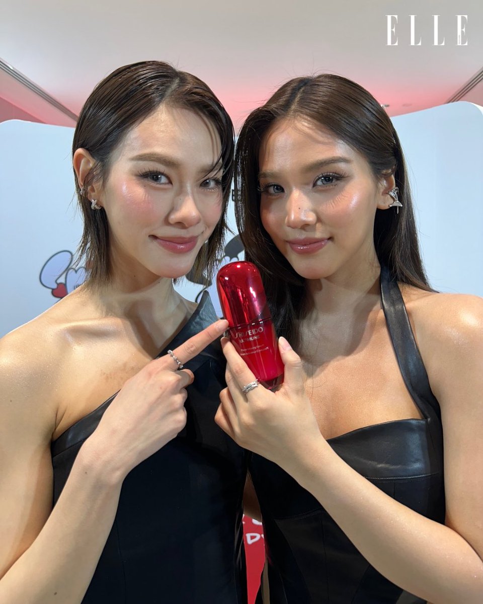 ELLEThailand's tweet photo. ติ๊กถูกทุกข้อ! สองสาว เอมี่ ทสร และ บอนนี่ ภัทราภัสร์ ในลุคออลแบล็กสุดคูลร่วมงาน ULTIMUNE Studio: LISA’S BACKSTAGE ป๊อปอัพอีเวนต์ระดับเอเชียแปซิฟิกสุดยิ่งใหญ่จาก SHISEIDO

#ELLEThailand 
#EmiBonnie #emiamily #beonnnie
#SHISEIDO #ULTIMUNE
#ULTIMUNESTUDIOatCENTRALWORLD https://t.co/27VKcdnmGU