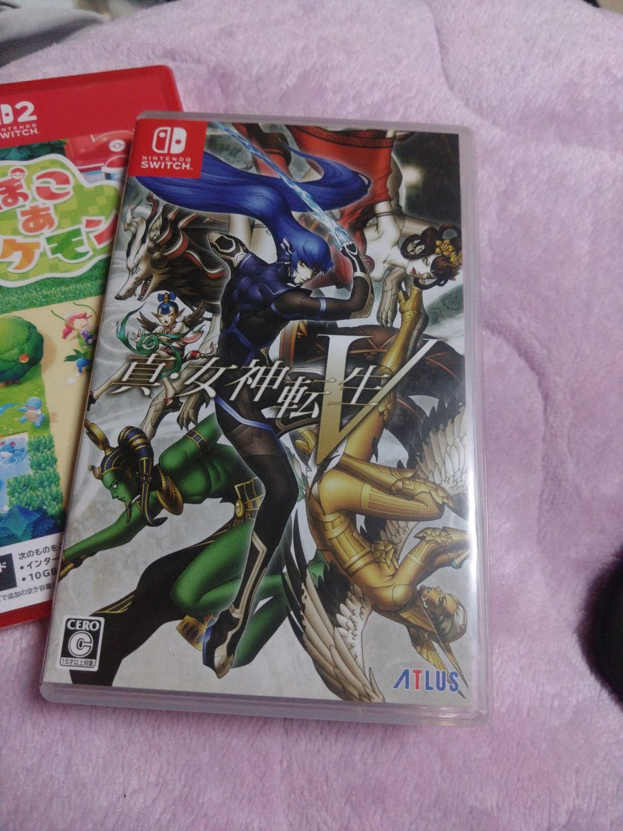 st_ry0209's tweet photo. ヌメルゴンがずっと出なくてようやく図鑑コンプした！
ぽこあ終わり！

結構前に彼氏と途中まで進めたメガテンの続きをようやく始められるw

つーか頭痛いぃ😢
梅雨時期は偏頭痛でしんどいわ😮‍💨 https://t.co/NT4G7VVLKe