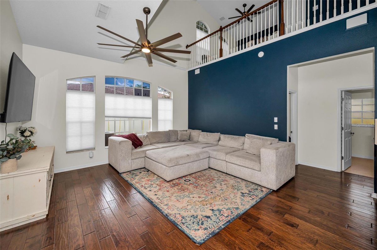 Revis1982's tweet photo. 7826 Roundelay Drive, New Port Richey, FL, 34654
3 bed | 2 bath 2546 Sq. Ft.
Active | 470000
https://t.co/Pr8zRnVRAa
Welcome to this beautifully maintained 3-bedroom, 2-bath pool home in the highly sought-after Rosewood at River Ridge community! Offering nearly 2,000 square... https://t.co/SrzRG8nXnf