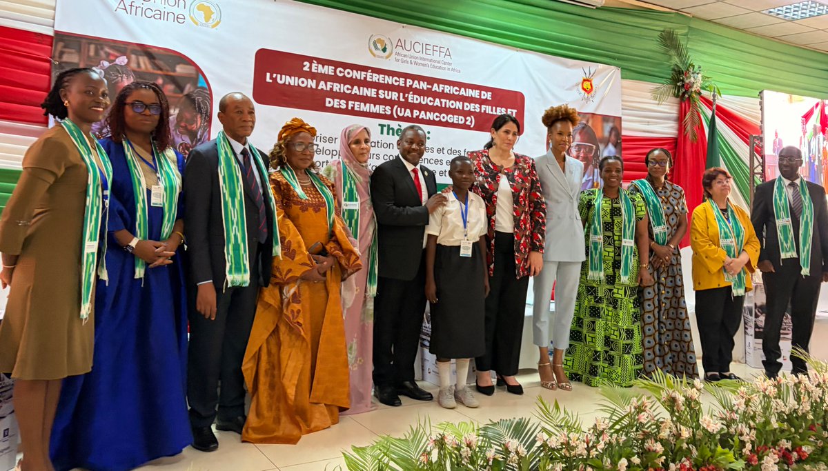 unwomenAU's tweet photo. At #PANCOGEd2, the #AGCCI stand showcased girls’ leadership in technology and innovation.
During a visit by @DCP_Haddadi ,the AUC Deputy Chairperson and the Vice-President of Burundi, girls demonstrated a robotics prototype and shared how digital skills power Africa’s future. https://t.co/WTgqQPVUiY