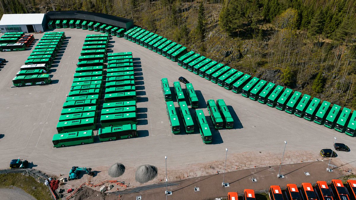 BusChina41900's tweet photo. Norway has introduced a 235-vehicle battery-electric bus fleet in Vestfold，The fleet is composed primarily of Yutong electric buses. The remaining vehicles are Scania battery-electric chassis fitted with Higer-built Fencer F1 bodies. https://t.co/vCzh2h6bql