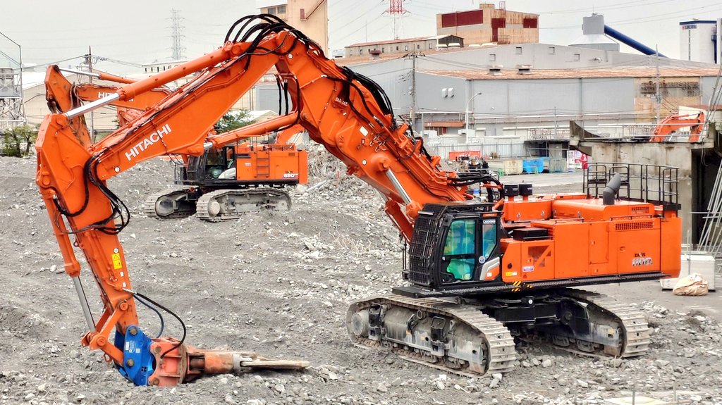 日立建機 ZX1100Kｰ7 油圧ショベル 2ピースブーム解体仕様 大割圧砕機付き