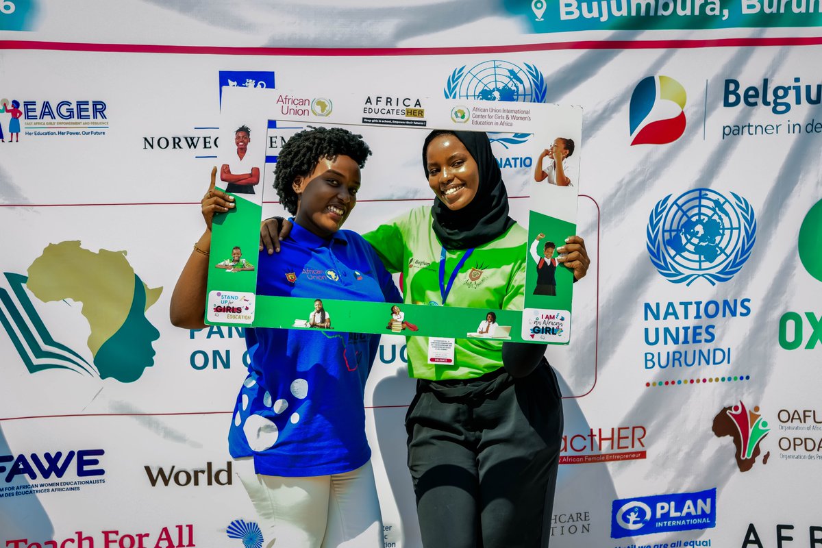 AGCCIAfrica_1's tweet photo. At #PANCOGEd2, #AGCCI girls showed that Africa’s digital future is already in motion.
Through robotics and coding, they demonstrated how girls’ skills, ideas and leadership can drive innovation and expand opportunities across the continent.
#AfricanGirlsCanCode https://t.co/V2F92kjbKC