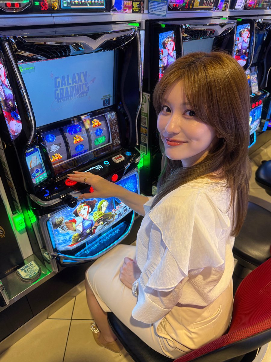 reimi_osawa's tweet photo. 初心者におすすめの台があったら教えてください🎰😌 https://t.co/a7HpQVo7B9