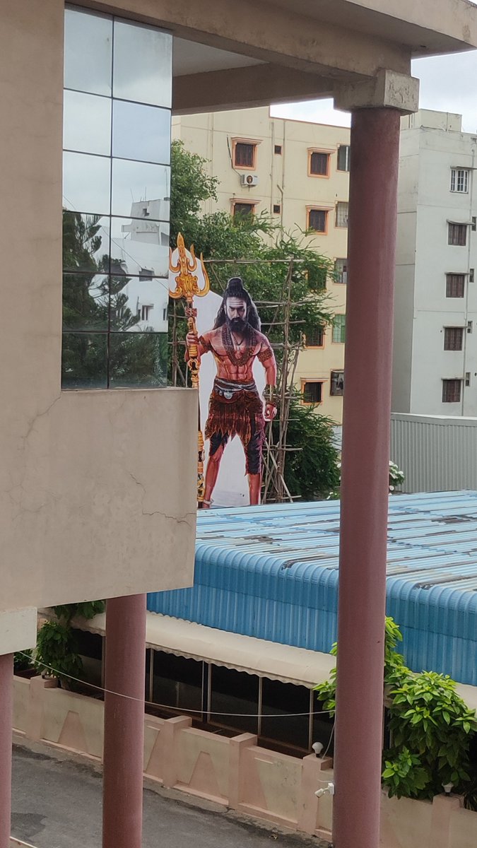 ModhatiAata's tweet photo. #Nagabandham  show time 🔥 Bhramaramba 70MM https://t.co/UVazR2CMRr