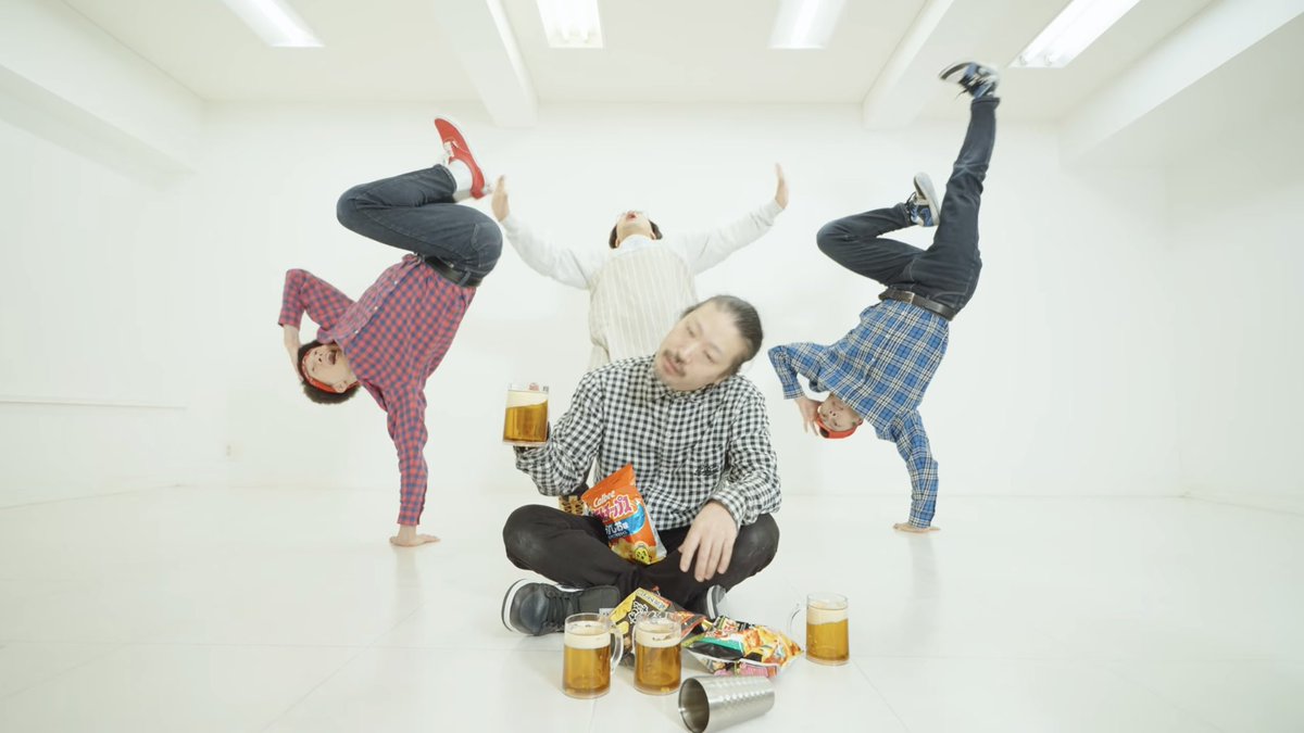 RABinformation's tweet photo. 新作踊ってみた動画がアップされました！！

今回はにじさんじ所属Oriens(@Oriens_honmono )の楽曲『IENOMI』を

振付師本人であるゲッツ( ＠MASA2Get2 )と踊りましたー！！
https://t.co/xnvUUNxDWP

そしてこの後18:15〜ニコニコでもプレミア公開！！コメント沢山してね！
https://t.co/S2TJm4eC7R https://t.co/ttjlD6eoMu