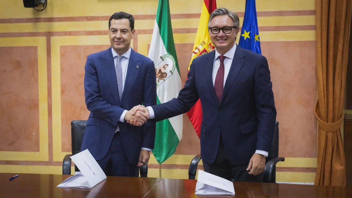 acualor's tweet photo. Un pacto de gobierno con 150 medidas que impactarán de forma directa en la vida de los andaluces. 

Vamos a devolver la prosperidad a los Españoles. 

Enhorabuena @GaviraVox 

Pronto estas medidas llegarán también a Madrid de la mano de @Isabelperezmoi1 https://t.co/qDEQlQ5HZx