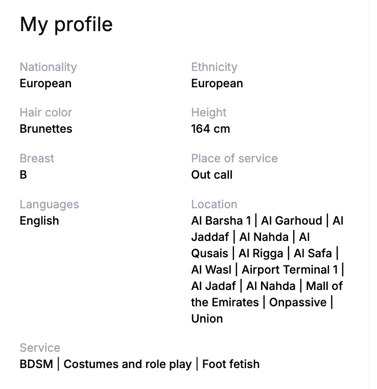 callumsmith2468's tweet photo. 100% her! States she is from Europe on her profile and provides a foot fetish service haha Also look at the size of those manly hands!!! HAHA https://t.co/OrN6LzL5u8