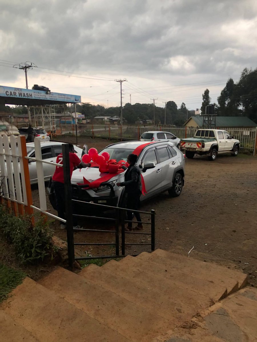baroswahjr's tweet photo. Chebet Mutwol, a Kenyan based in Australia, surprised her mother with a brand-new car shipped directly from Australia. https://t.co/DzdlnFoMjy