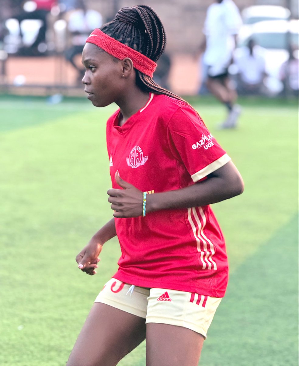 gazalanduox's tweet photo. Who has been the best player so far this campaign of the Gazaland #UOXLeague Mention them! https://t.co/nveeDh3NzE