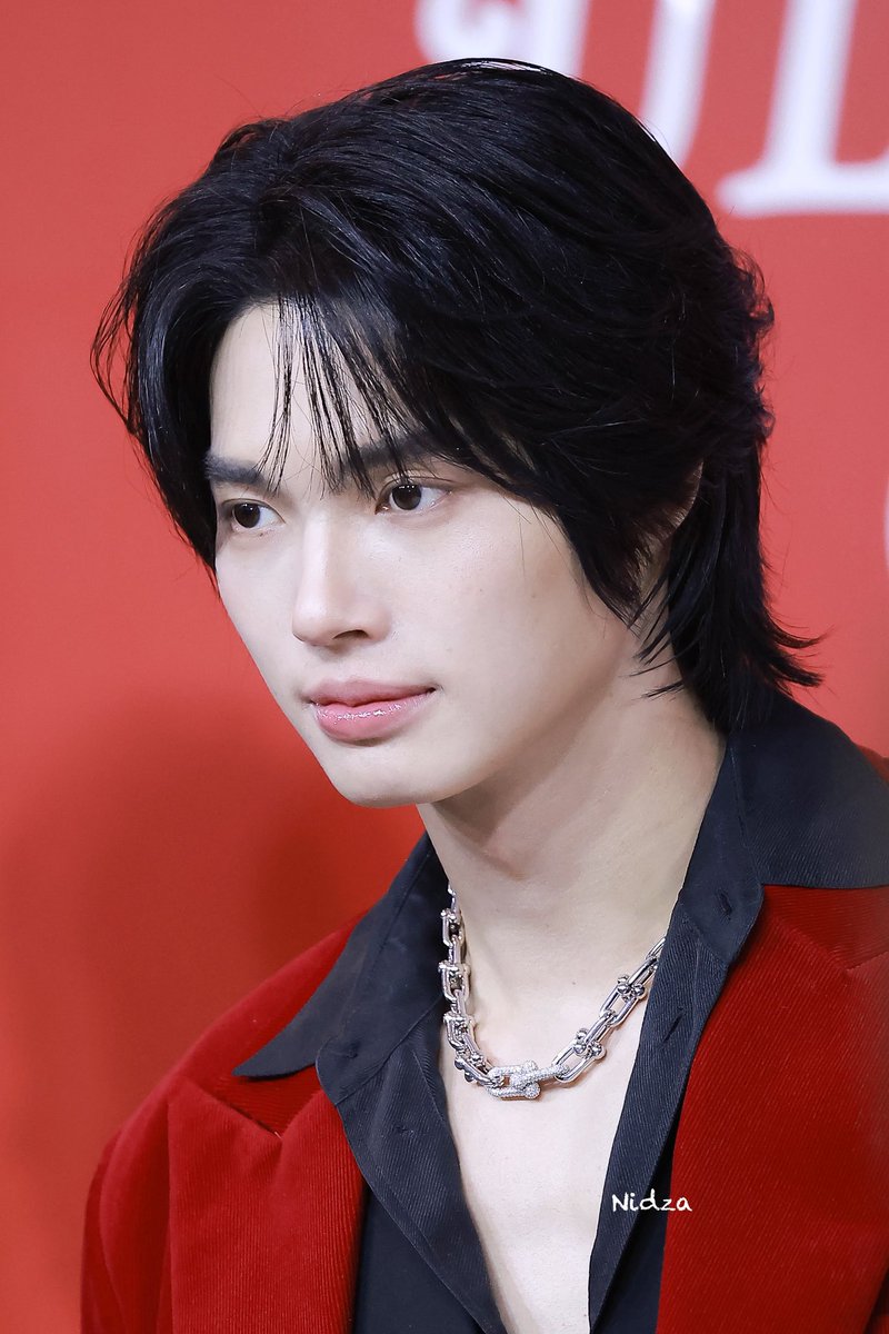 NIDZA7822's tweet photo. งอน….หล่อสุด 

WIN ULTIMUNE STUDIO CTW 

#WINwithULTIMUNE
#ULTIMUNESTUDIOatCENTRALWORLD
#SHISEIDO 
#ULTIMUNE
#ShiseidoThailand 
#winmetawin https://t.co/YduHvzlUwR