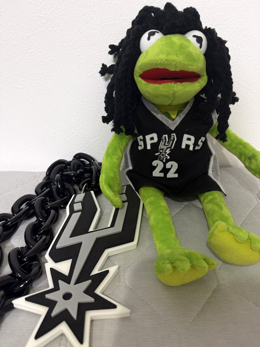 tomocmo1205's tweet photo. もうすぐサマリ🤩JQ待ってるよ🙌
#jaydenquaintance 
#GoSpursGo #GSG
#PorVida   #sanantoniospurs https://t.co/yR6BrZ8A1a