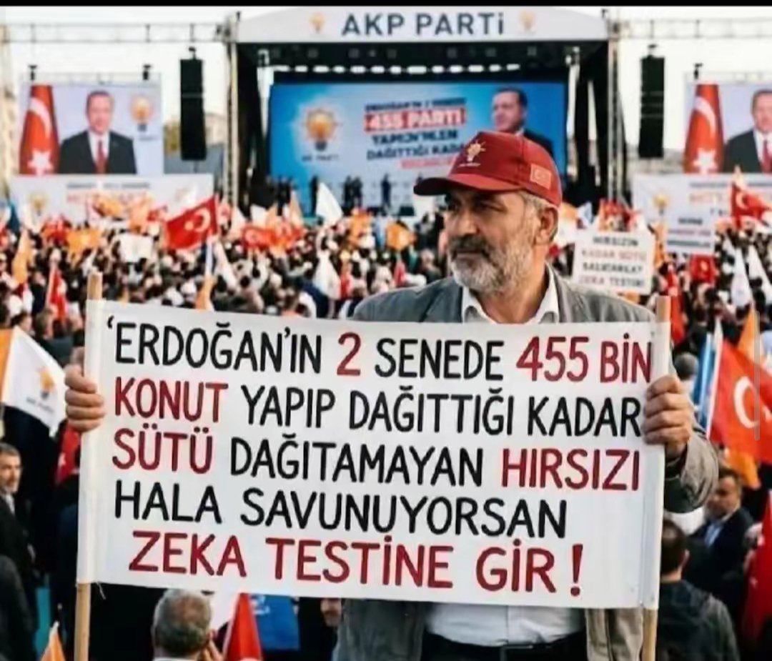 mutlu_unitezim's tweet photo. Süt stoğu hazırmış içerden çıktıktan sonra dağıtır 😁 https://t.co/qZ30aP74gV